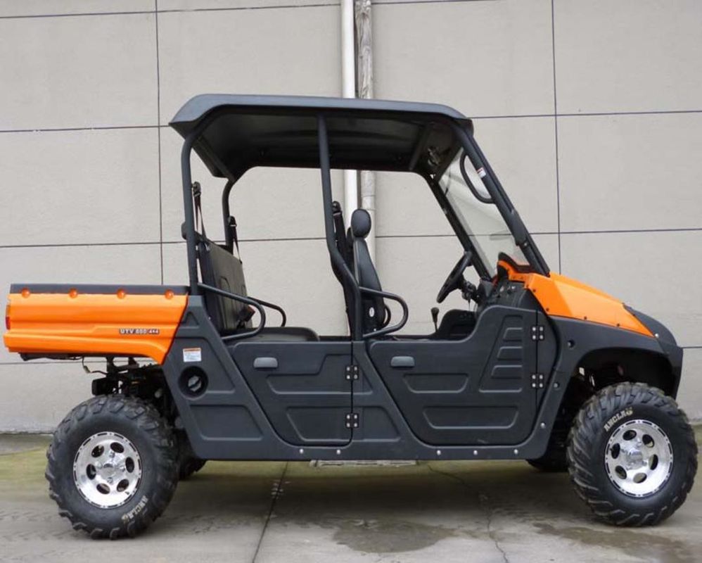 600cc veículo utilitário de quatro rodas, única montanha rochosa UTV do curso 5 SEATER do cilindro 4