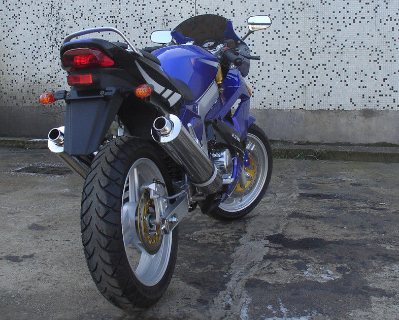 Motocicleta dobro azul do interruptor inversor do curso 250cc do cilindro quatro com forçado - refrigerar de ar