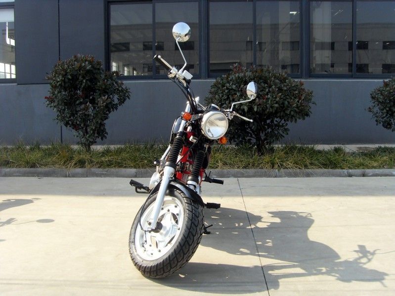 mini motocicleta da bicicleta da sujeira 50cc com a lâmpada larga clássica do guiador/velocímetro e a indicadora