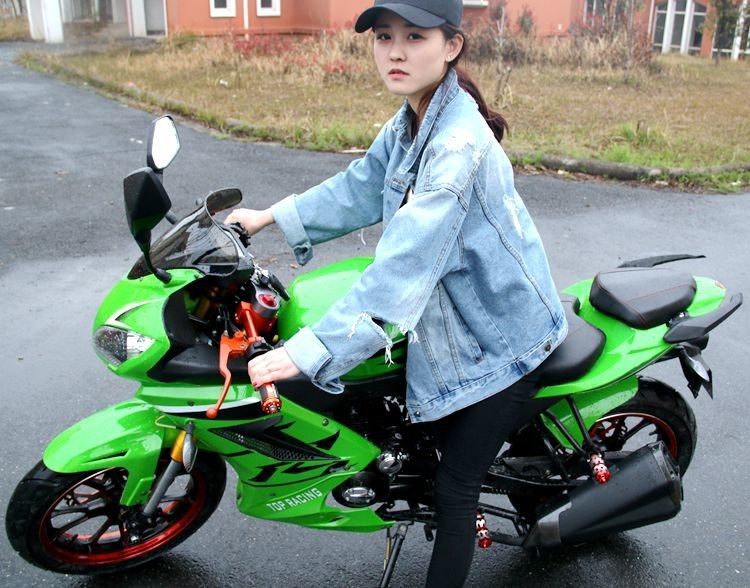 A única elevação do cilindro 150cc pôs a motocicleta de Seater das motocicletas 2 para adultos
