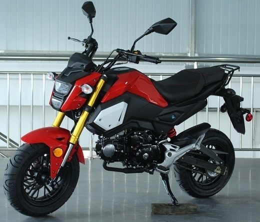 Motocicleta de edição especial com transmissão manual, arranque elétrico, faróis duplos, rodas grandes de 12 polegadas